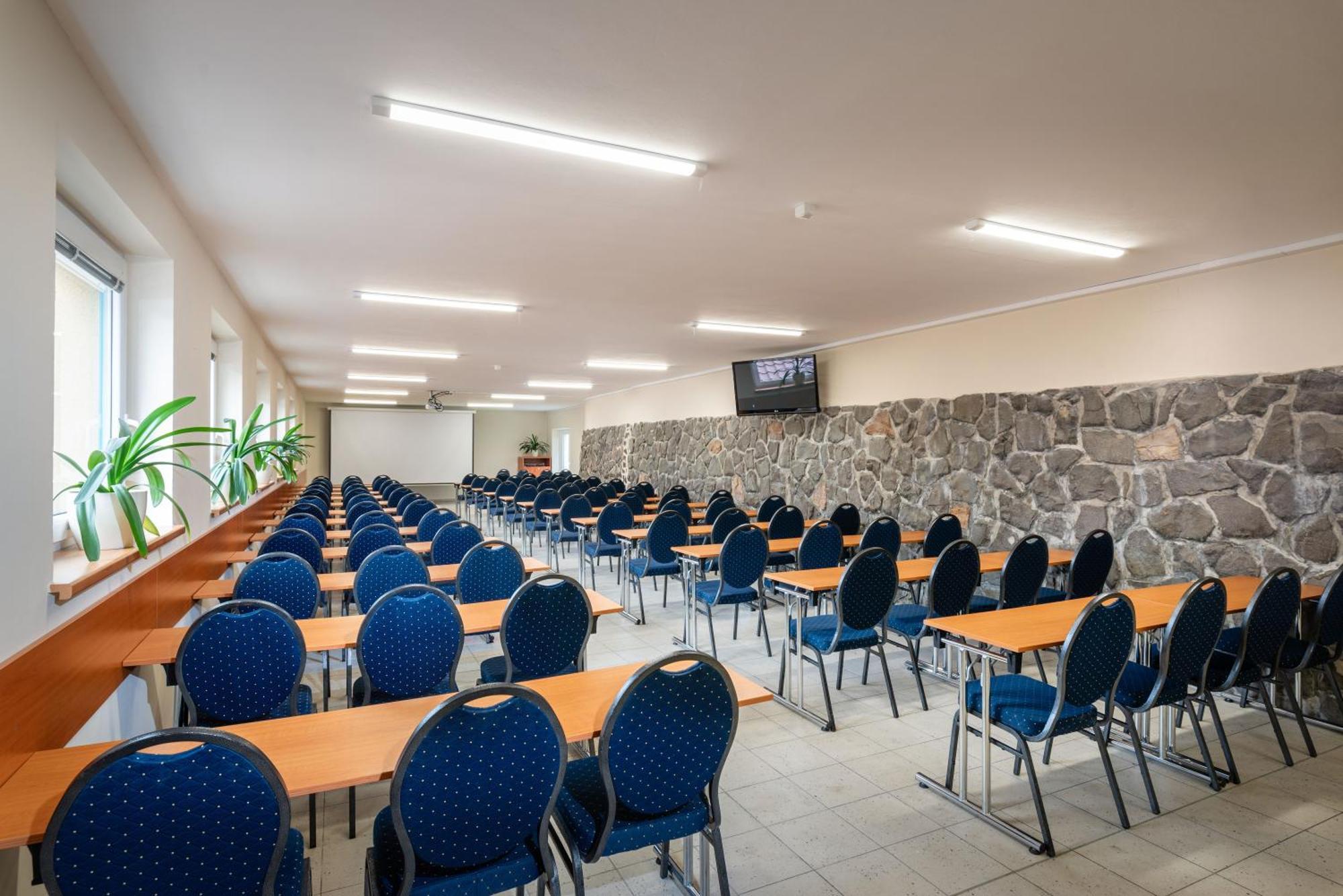 Horsky Hotel Remata Raztocno Buitenkant foto