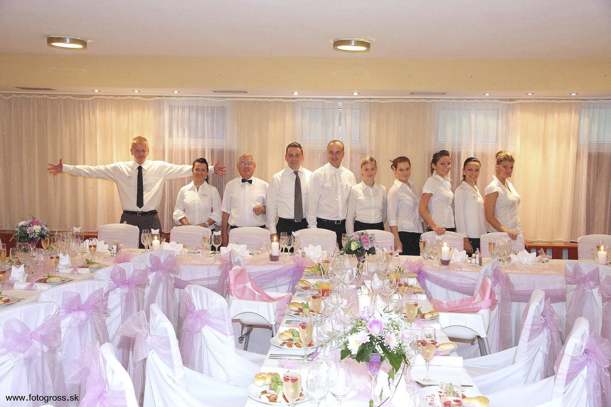 Horsky Hotel Remata Raztocno Buitenkant foto
